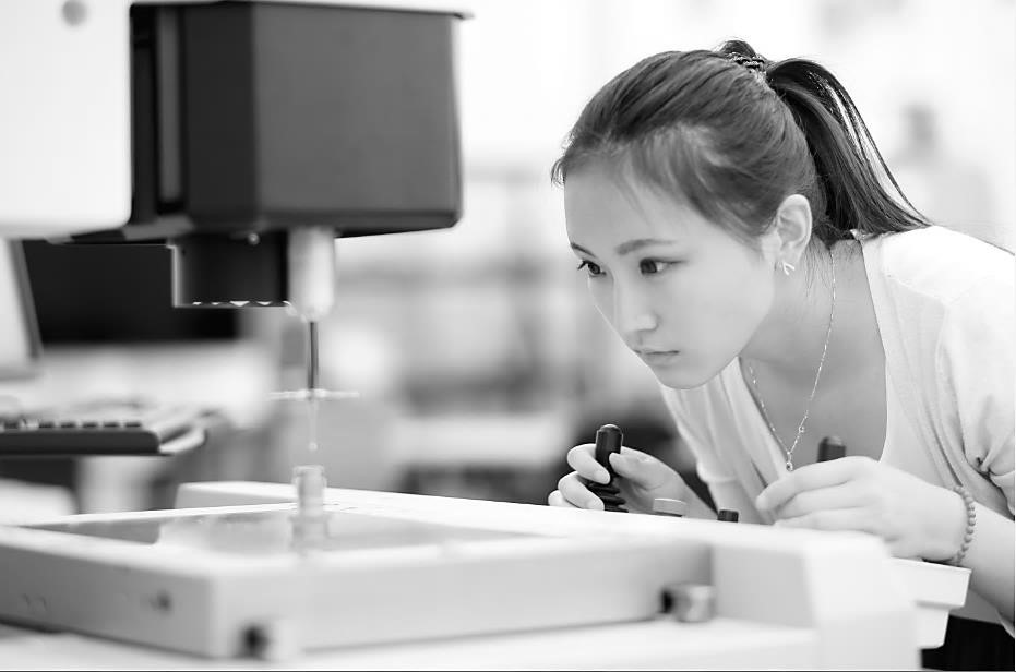 蔡司三坐標(biāo)測量技術(shù)優(yōu)勢解析 技術(shù)、精度與服務(wù)三維對比